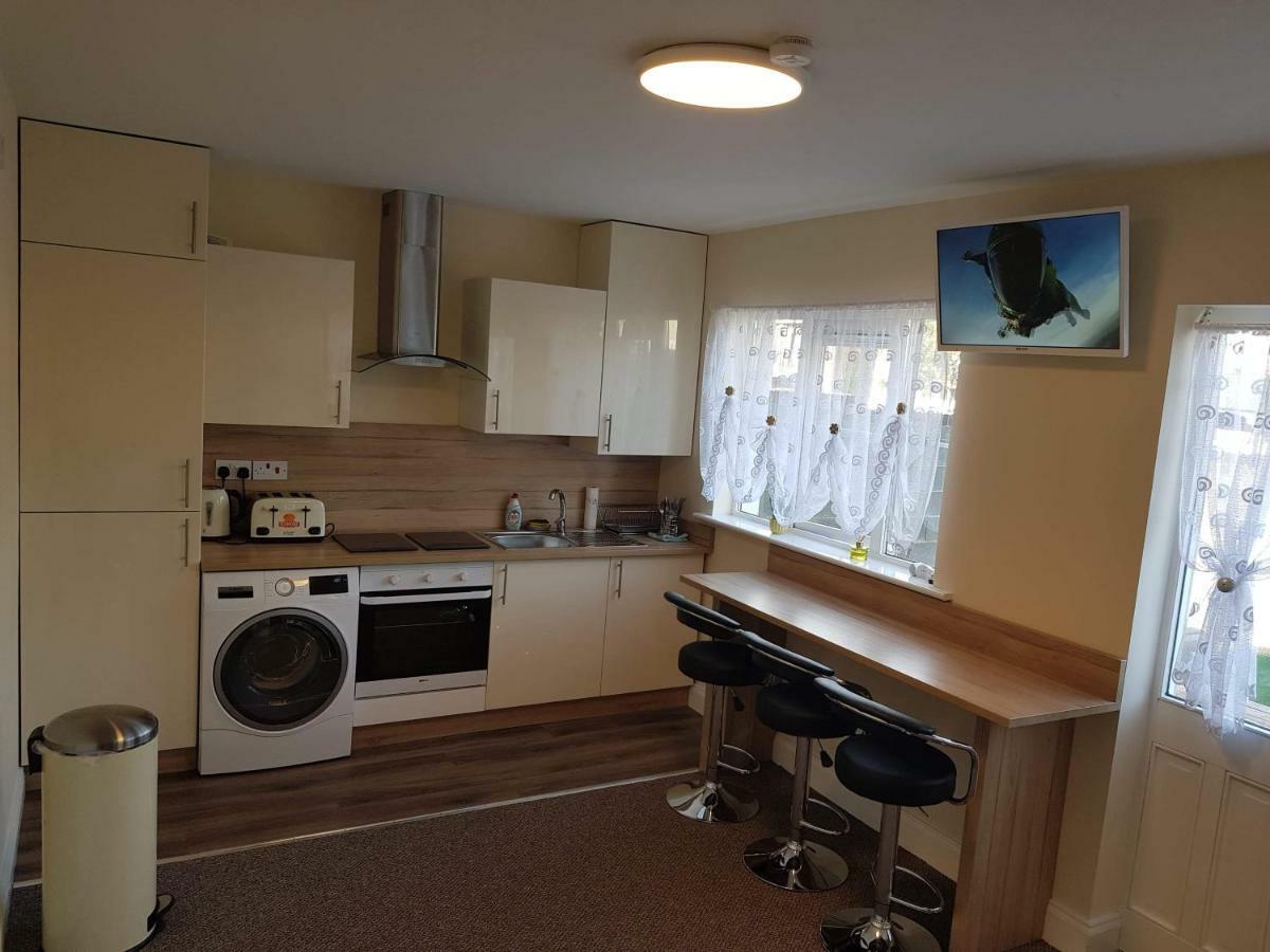 Bright Elegant Room Park View Dublin Extérieur photo
